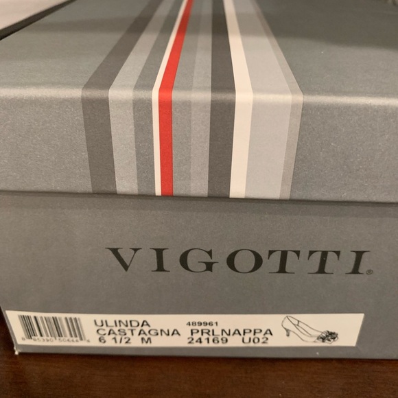 6.5 Vigotti Ulinda Bronze Pumps - Picture 6 of 7